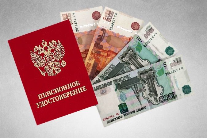 Суд решает судьбу пенсионера: включение лет работы в спецстаж