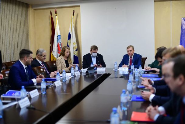 Госслужащие на пенсии: каковы реальные цифры и что стоит за ними