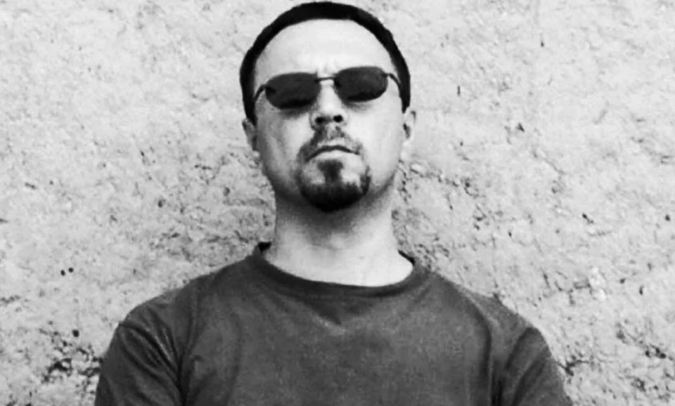 Неудержимый культ богатства: как деньги становятся символом статуса в современном обществе