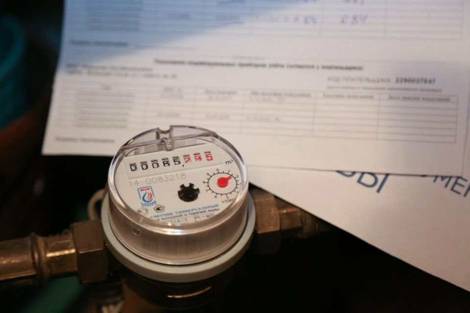 Почему игнорирование нововведений по передаче показаний счетчиков может привести к росту платежей за ЖКХ