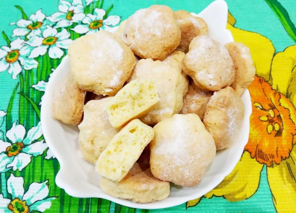 Легкое и ароматное печенье из вареных яичных желтков: новый взгляд на любимый десерт