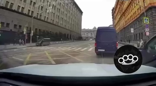     BMW X7     ,      