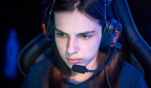 Amazon  Twitch            ,    ,    