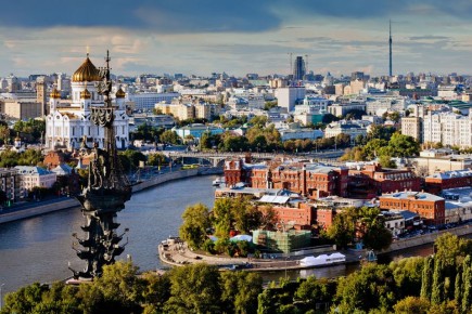 8 июля вся страна отмечает День семьи, любви и верности