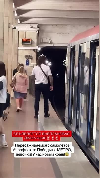  , !     