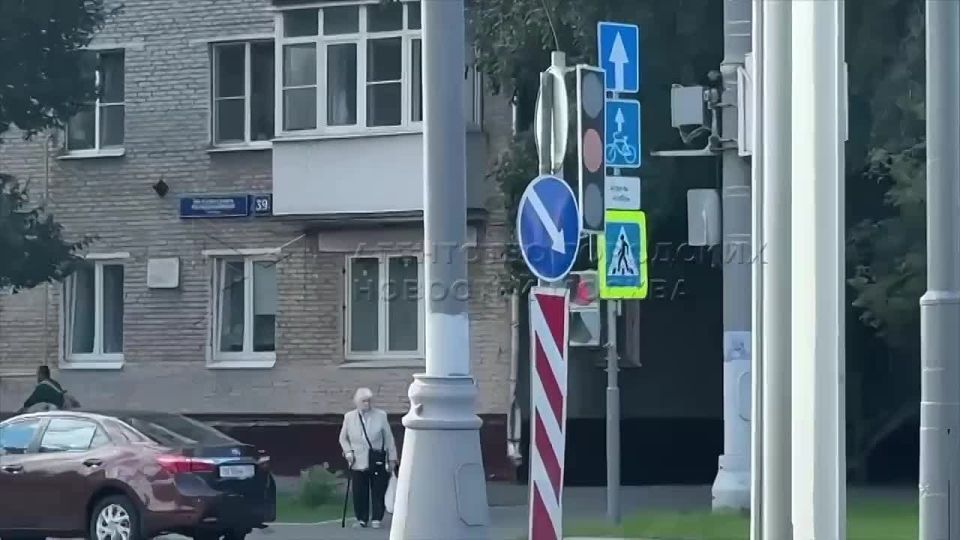    ,      ?!              