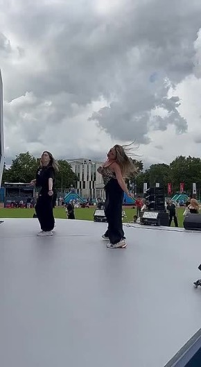   !     ,  ,            ,    -