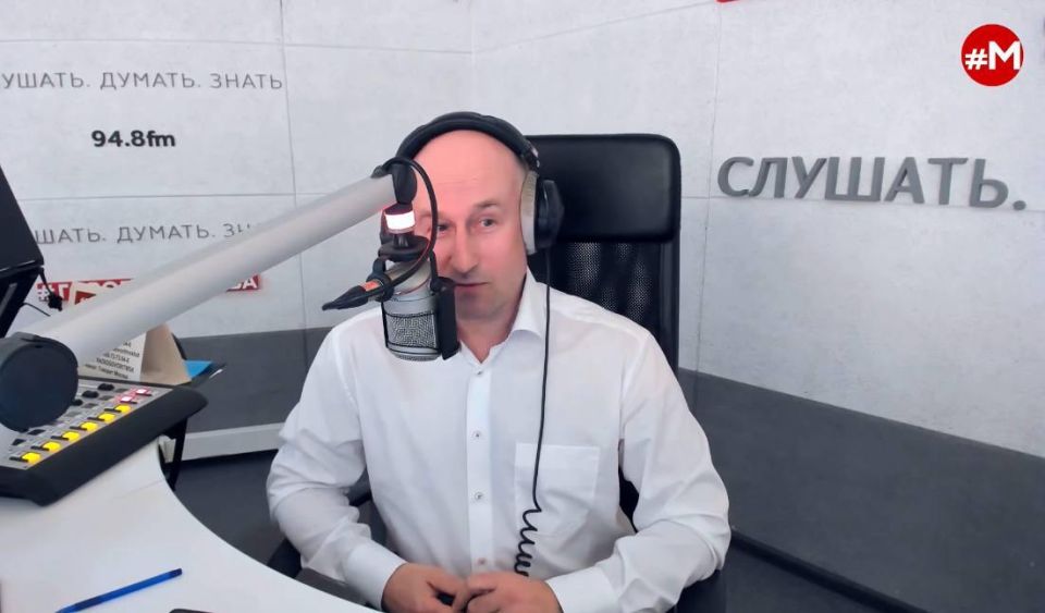           94,8 FM   20:05