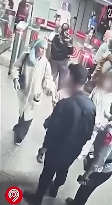   :        ,         