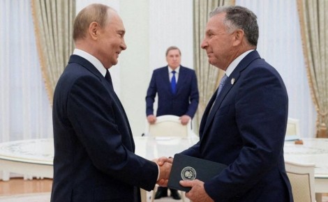             ,      ,  Reuters    
