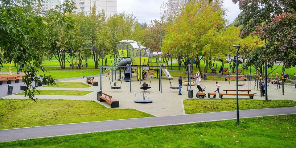 Мини-панда-парк открылся у Беловежского пруда в Можайском районе