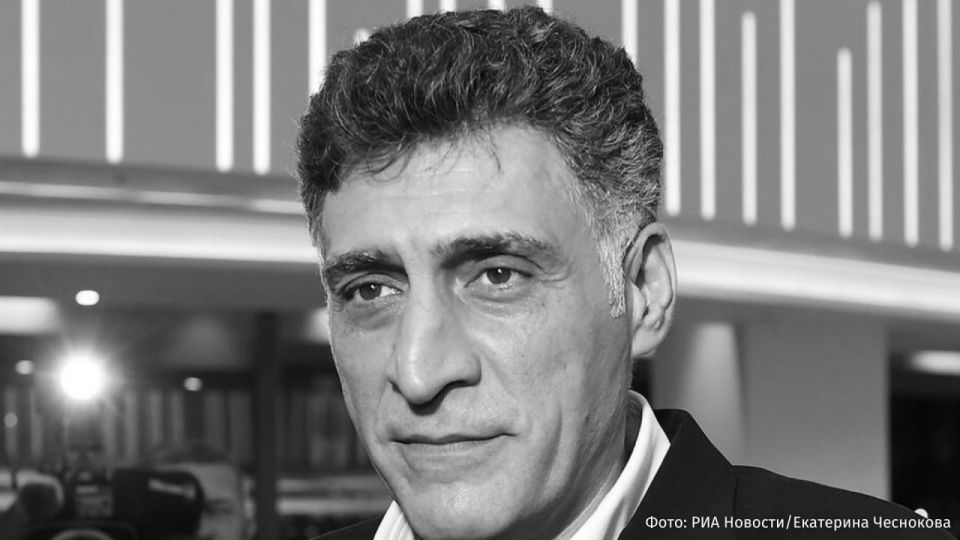 Скончался известный кинорежиссер, теле- и радиоведущий Тигран Кеосаян, сообщила его супруга Маргарита Симоньян