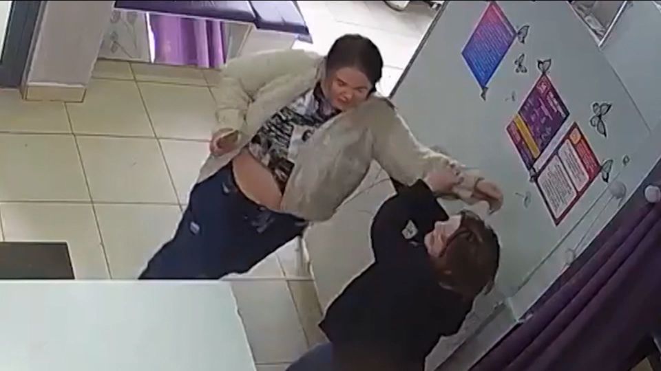      ,       ,    