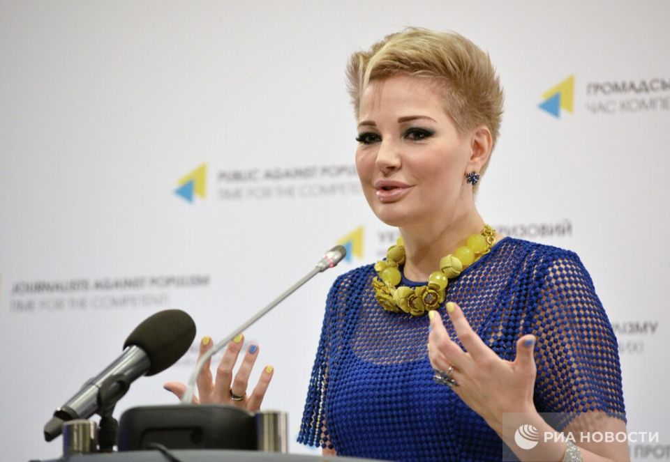 Пресненский суд Москвы заочно приговорил к четырем годам и шести месяцам колонии певицу Марию Максакову*, обвиняемую в призывах к деятельности против России и неисполнении обязанностей иноагента, передает во вторник...