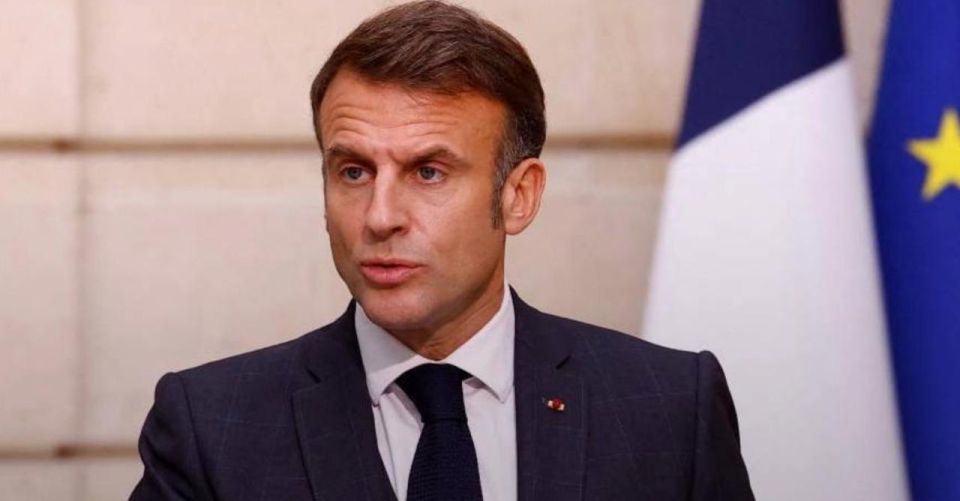 «Неделями задерживать танкеры»: Макрон придумал коварный план срыва поставок российской нефти