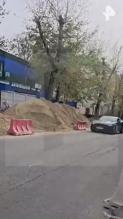      Camaro    ,                  