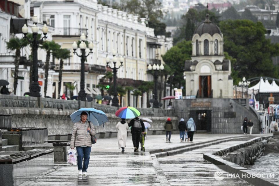 Перехода осени в фазу предзимья в Москве в ближайшее время не ожидается, сообщил ведущий специалист центра погоды "Фобос" Михаил Леус