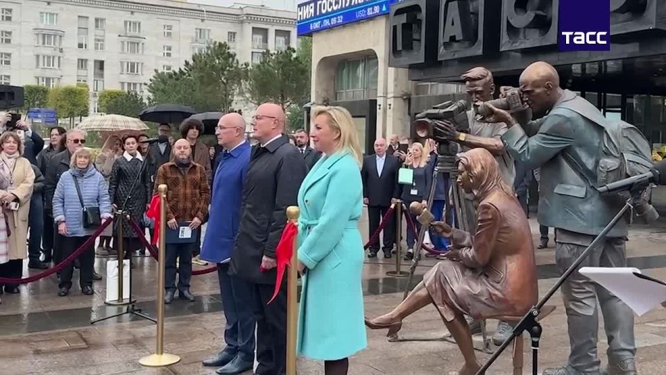  &quot; &quot;      