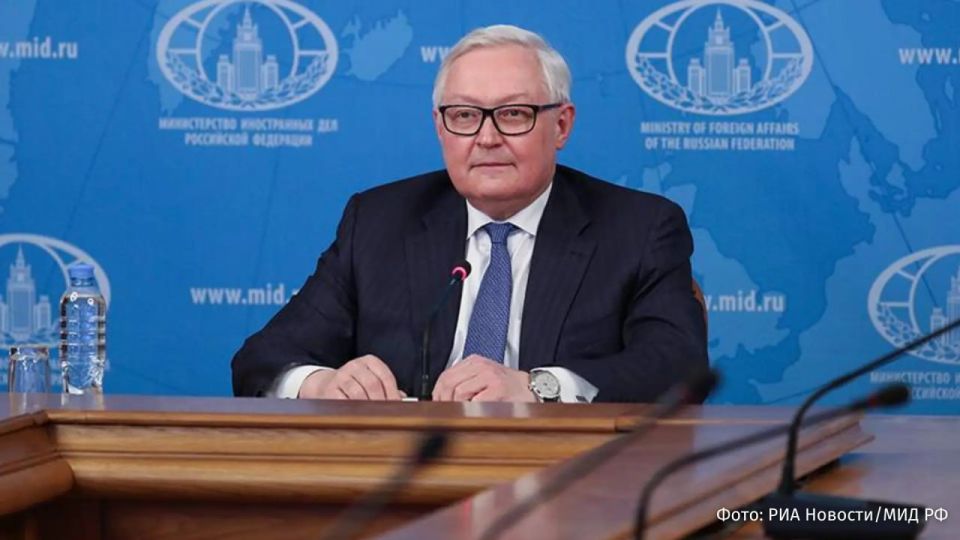 Импульс украинскому урегулированию, который появился после встречи Путина и Трампа на Аляске, исчерпан, заявил замглавы МИД РФ Сергей Рябков