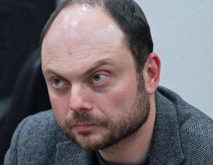 Иноагента Кара-Мурзу заочно арестовали по обвинению в фейках о ВС РФ и участии в экстремистской организации