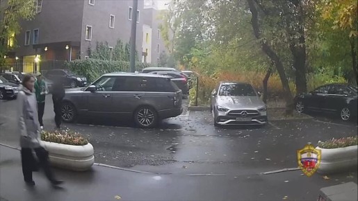 Москвичу, подобравшему на улице чужой пакет с деньгами, грозит срок