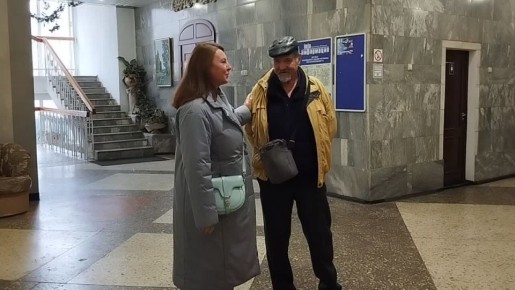 Алексей Стефанов: Сегодня ночью из Москвы в Псков привезли того самого депортированного из Латвии пенсионера Григория Еременко