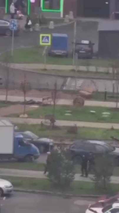После массовой драки мигрантов в Новой Москве начались задержания: полиция стягивает силы в ЖК «Прокшино»