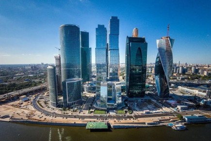 121 украинский беспилотник самолетного типа уничтожила ПВО над российскими регионами минувшей ночью — Минобороны