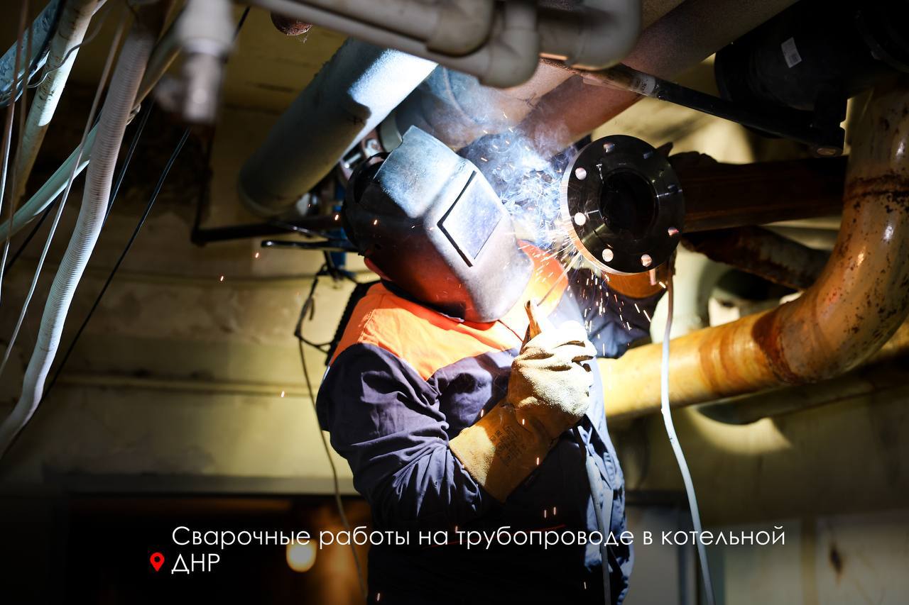 Москва продолжит восстанавливать инфраструктуру Донецка и Луганска Москва продолжит восстанавливать инфраструктуру Донецка и Луганска
