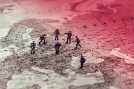 Продолжение конфликта на Украине стало для европейских элит личным делом с целью ослабления и разграбления РФ - Дмитриев