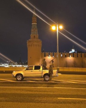 Фото, полетевшее по всем каналам на фоне атак беспилотников на Москву