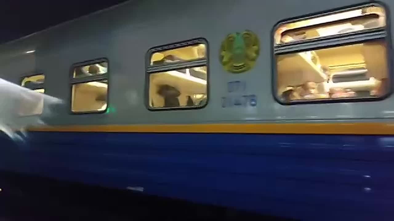 Между Москвой и Алматы возобновили прямое железнодорожное сообщение