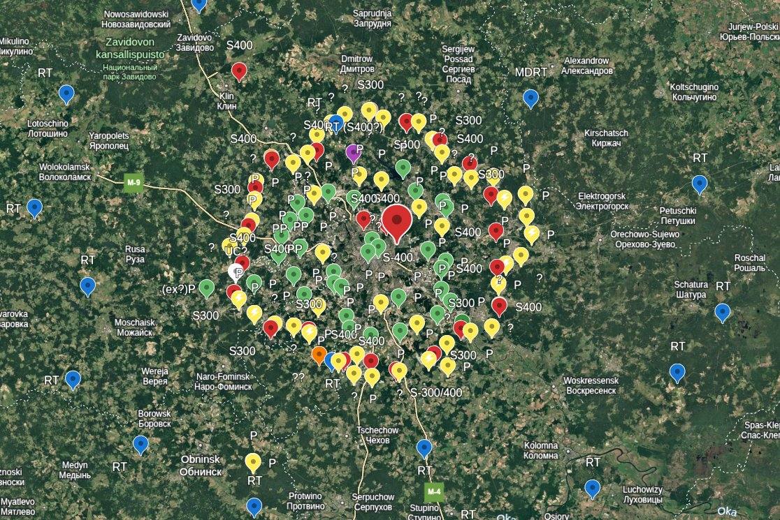 Вокруг Москвы сформировано кольцо ПВО из ЗРПК "Панцирь-С1", а также ЗРС С-300 и С-400, заявляют обозреватели противника