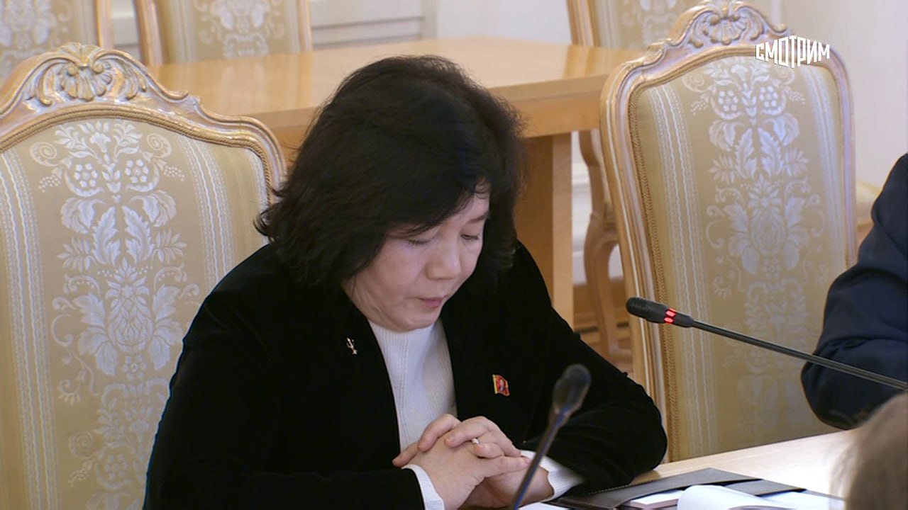 Главы МИД России и КНДР провели переговоры в Москве Главы МИД России и КНДР провели переговоры в Москве