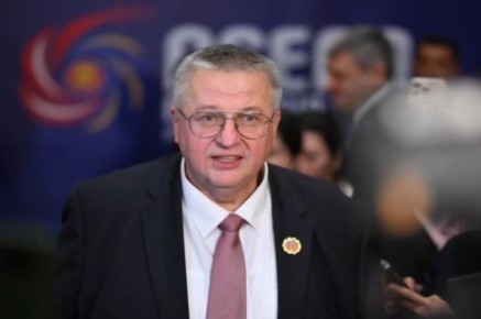 Оверчук: у Москвы нет иллюзий, что санкции когда-нибудь будут отменены