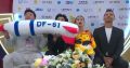 Китайские фигуристы с плюшевой баллистической ракетой попали в трансляцию и нарвались на скандал