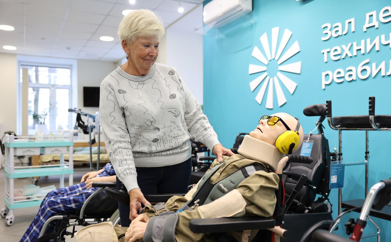 Дом заботы: столичные парламентарии посетили Научно-практический геронтопсихиатрический центр Дом заботы: столичные парламентарии посетили Научно-практический геронтопсихиатрический центр