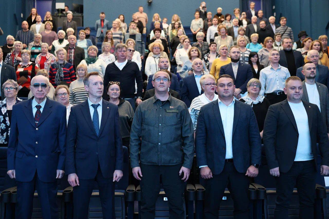 Алексей Шапошников: Сегодня после Форума первичных отделений «Единой России» в Южном Медведкове прошла 31-я районная конференция Партии Алексей Шапошников: Сегодня после Форума первичных отделений «Единой России» в Южном Медведкове прошла 31-я районная конференция Партии