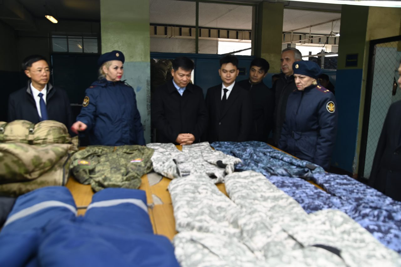 Во второй день рабочего визита представители Министерства общественной безопасности Социалистической Республики Вьетнам посетили Можайскую воспитательную колонию и ИК-5 ГУФСИН России по Московской области Во второй день рабочего визита представители Министерства общественной безопасности Социалистической Республики Вьетнам посетили Можайскую воспитательную колонию и ИК-5 ГУФСИН России по Московской области