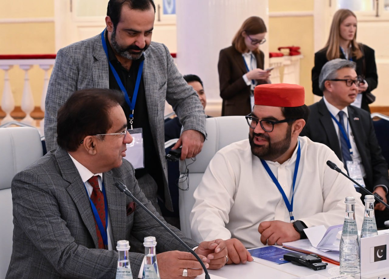 В Москве прошло заседание Постоянного комитета Азиатской парламентской ассамблеи по культуре и социальным вопросам В Москве прошло заседание Постоянного комитета Азиатской парламентской ассамблеи по культуре и социальным вопросам