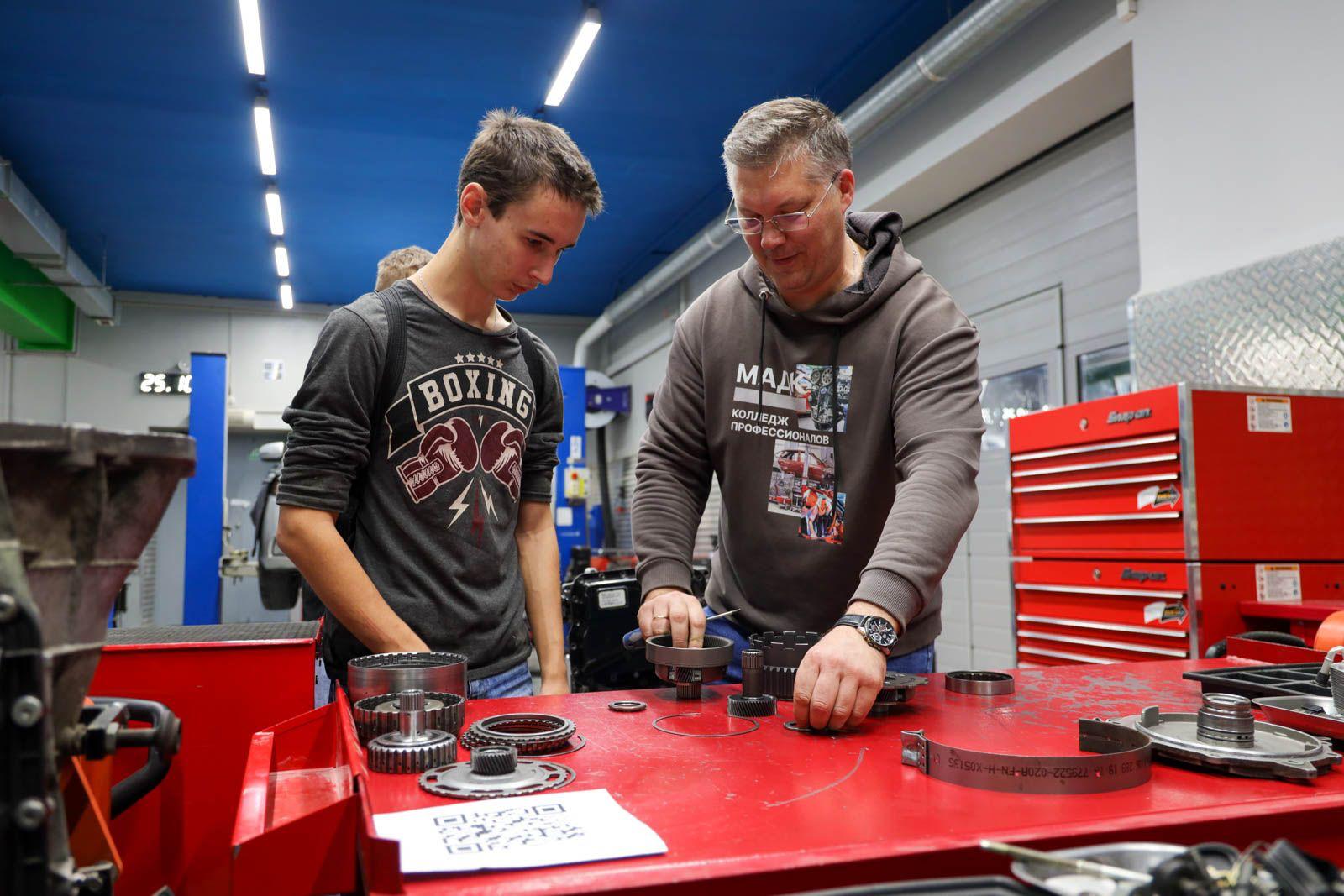Попробовать себя в разных сферах и узнать больше о востребованных специальностях можно на фестивале московских колледжей Попробовать себя в разных сферах и узнать больше о востребованных специальностях можно на фестивале московских колледжей