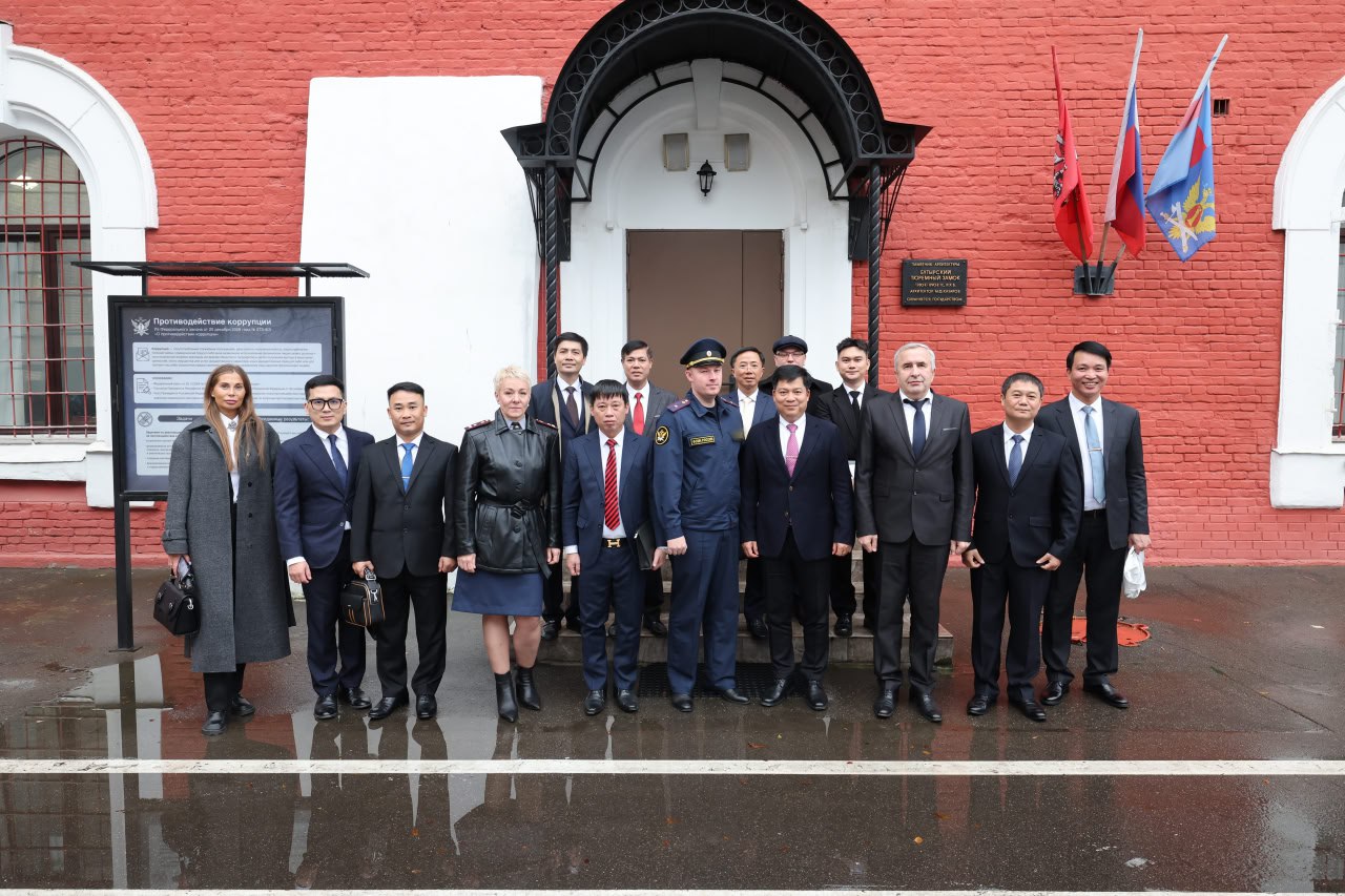 Делегация Министерства общественной безопасности Социалистической Республики Вьетнам посетила пенитенциарные учреждения Российской Федерации Делегация Министерства общественной безопасности Социалистической Республики Вьетнам посетила пенитенциарные учреждения Российской Федерации