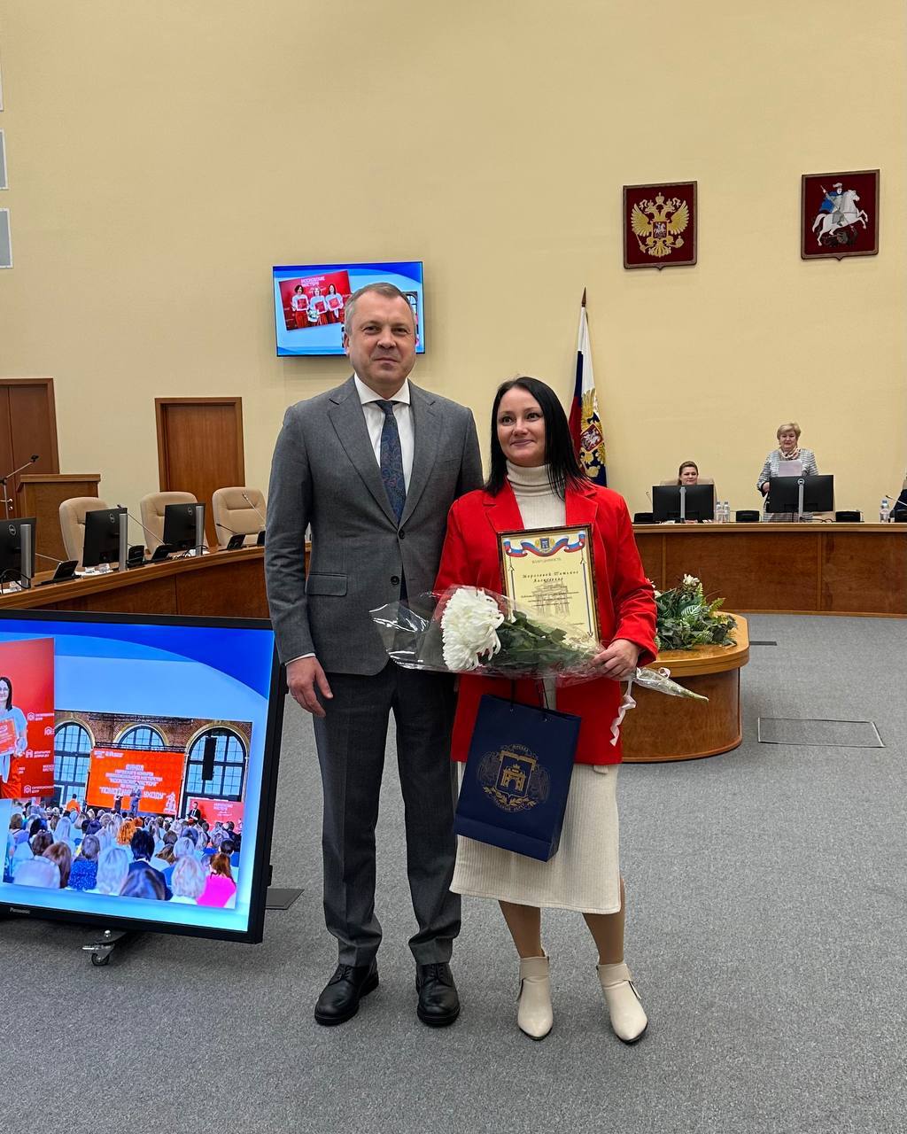 Евгений Попов: Сегодня в Префектуре Западного округа Москвы вручали благодарности победителям конкурса профессионального мастерства «Московские мастера-2025», а также лучшим наставникам ЗАО и волонтёрам, которые активно... Евгений Попов: Сегодня в Префектуре Западного округа Москвы вручали благодарности победителям конкурса профессионального мастерства «Московские мастера-2025», а также лучшим наставникам ЗАО и волонтёрам, которые активно...