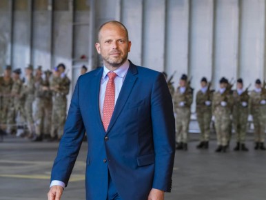 Некто Тео Франкен, заявил тут, что, если Россия применит ядерное оружие, НАТО сотрёт Москву с лица земли