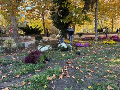 «….приближалась. Довольно скучная пора: