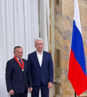 Казначейство России поздравляет заместителя руководителя Федерального казначейства, уважаемого Эли Абубакаровича Исаева с высокой наградой!