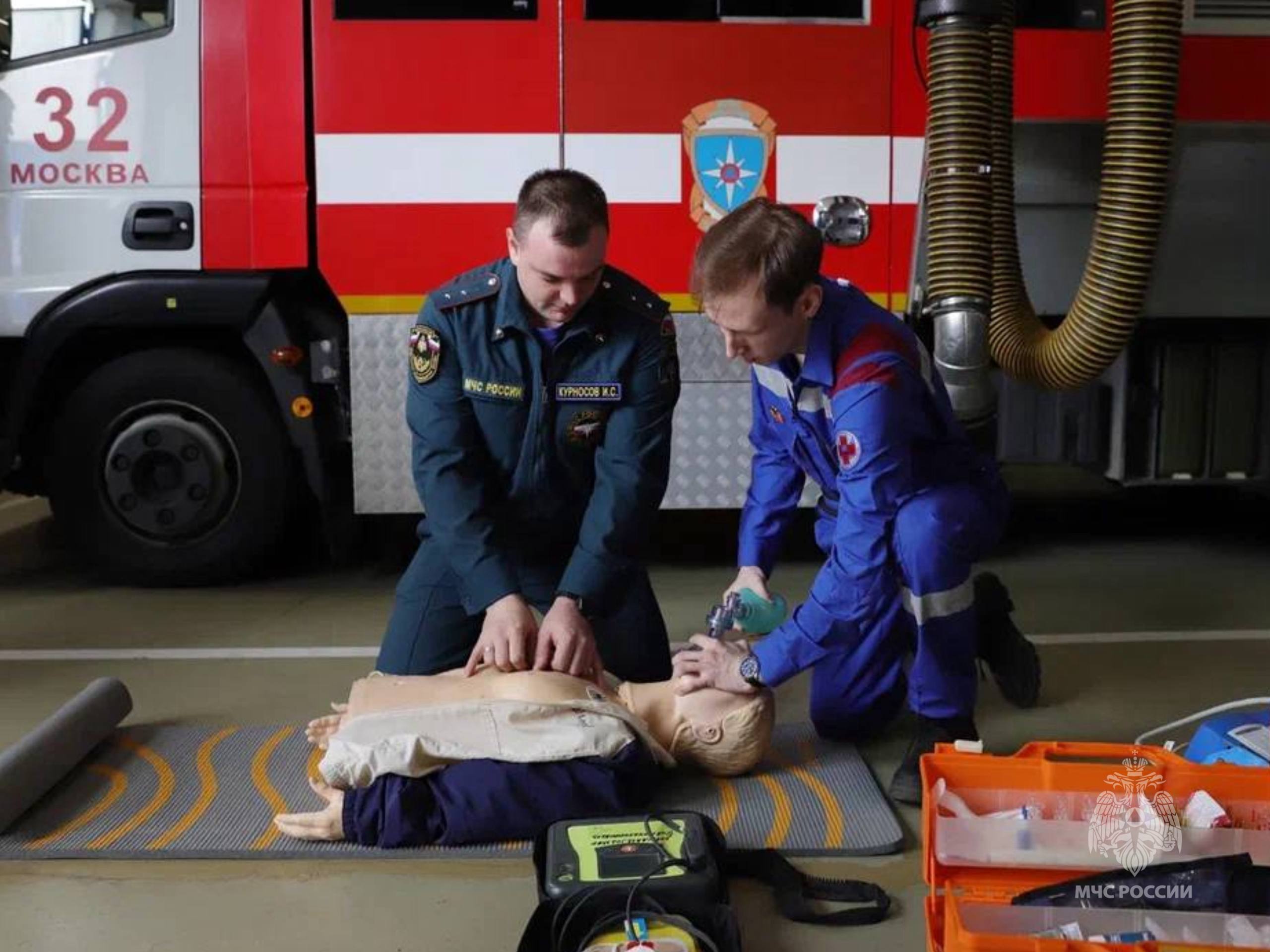 #РовесникиМЧС. В преддверии 35-летия МЧС России рассказываем о ровесниках ведомства #РовесникиМЧС. В преддверии 35-летия МЧС России рассказываем о ровесниках ведомства