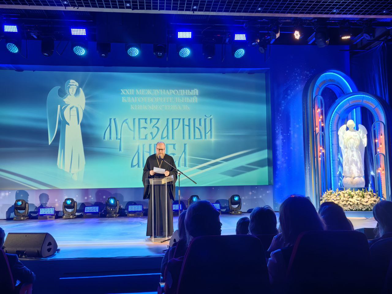 Анна Кузнецова: В Москве дали старт XXII Международному фестивалю «Лучезарный Ангел» Анна Кузнецова: В Москве дали старт XXII Международному фестивалю «Лучезарный Ангел»