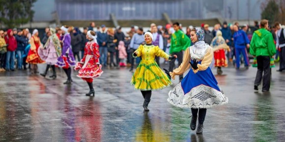 Москвичей и гостей столицы в разных районах города ждут мероприятия в честь Дня народного единства