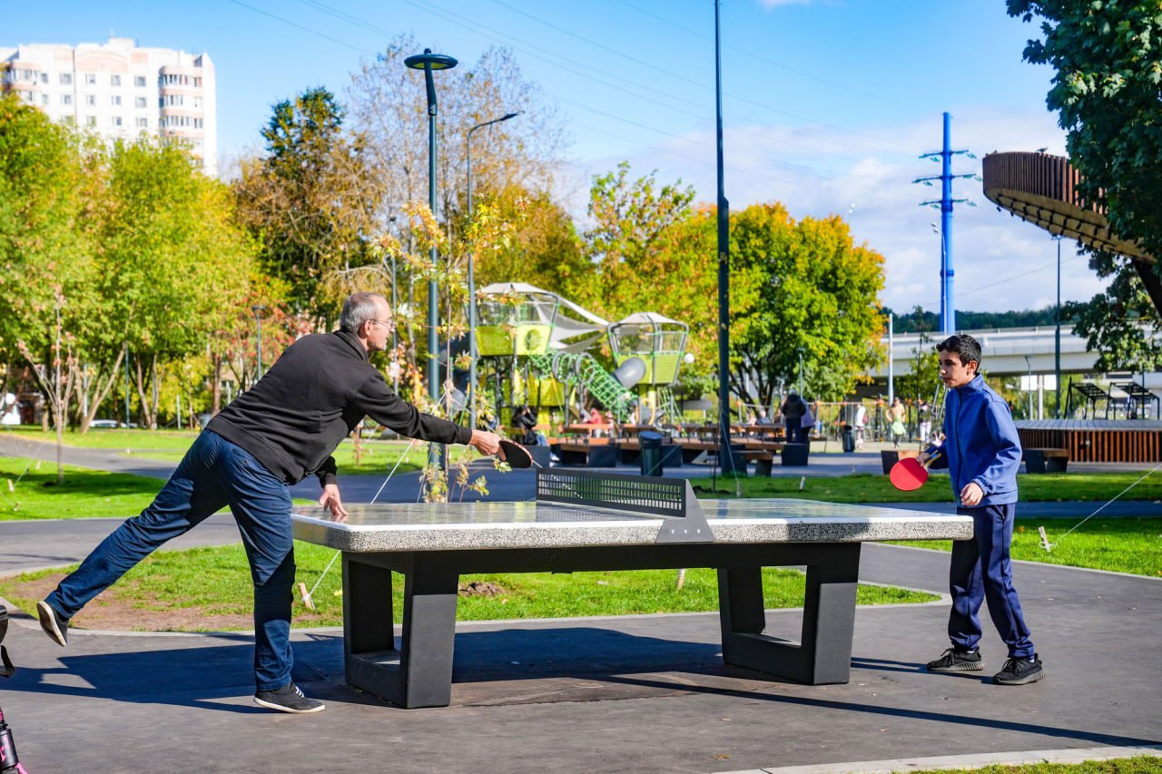 Евгений Попов: В этом году на Западе Москвы благоустроили парк «Пионерский» в районе Фили-Давыдково и территорию у Беловежского пруда в Можайском районе Евгений Попов: В этом году на Западе Москвы благоустроили парк «Пионерский» в районе Фили-Давыдково и территорию у Беловежского пруда в Можайском районе